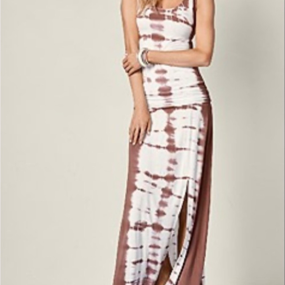 NWOT VENUS Ivory and Brown Tie-Dye Maxi Dress
